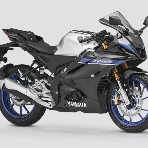 Yamaha R15 V4