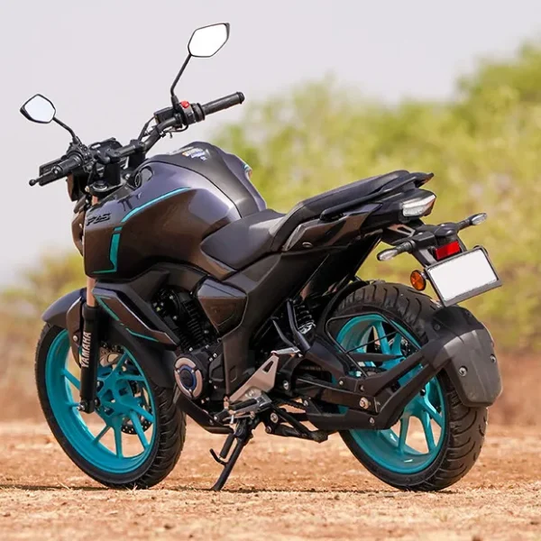 Yamaha FZS Fi Hybrid Price in Bangladesh